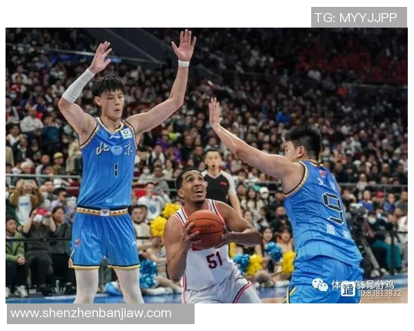 北京篮球队个人能力分析聚焦球员发展与团队协作的关系探讨